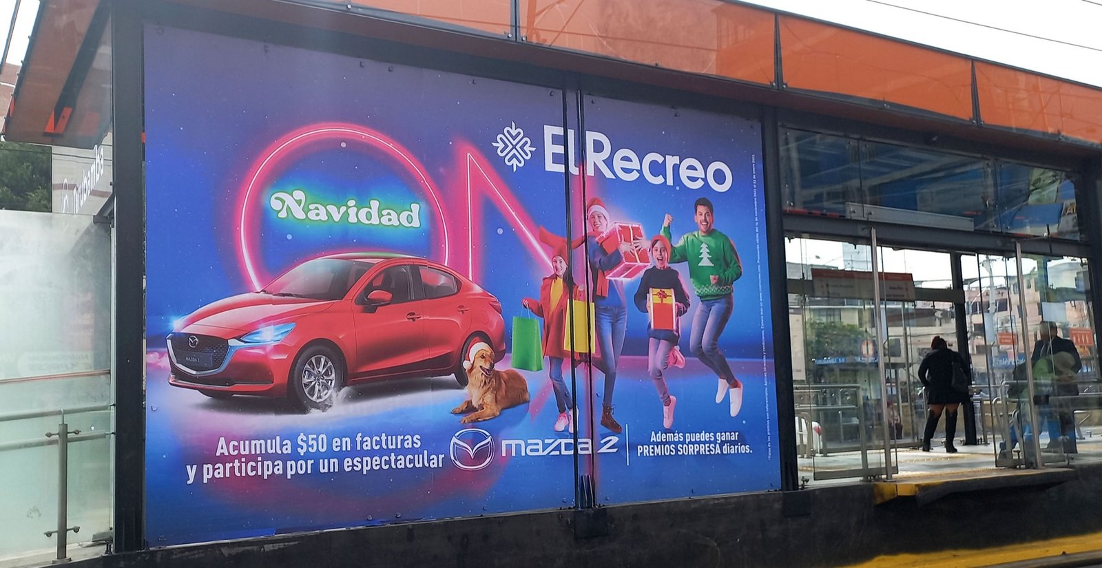 BRANDING PARADAS ECOVÍA Y TROLEBÚS