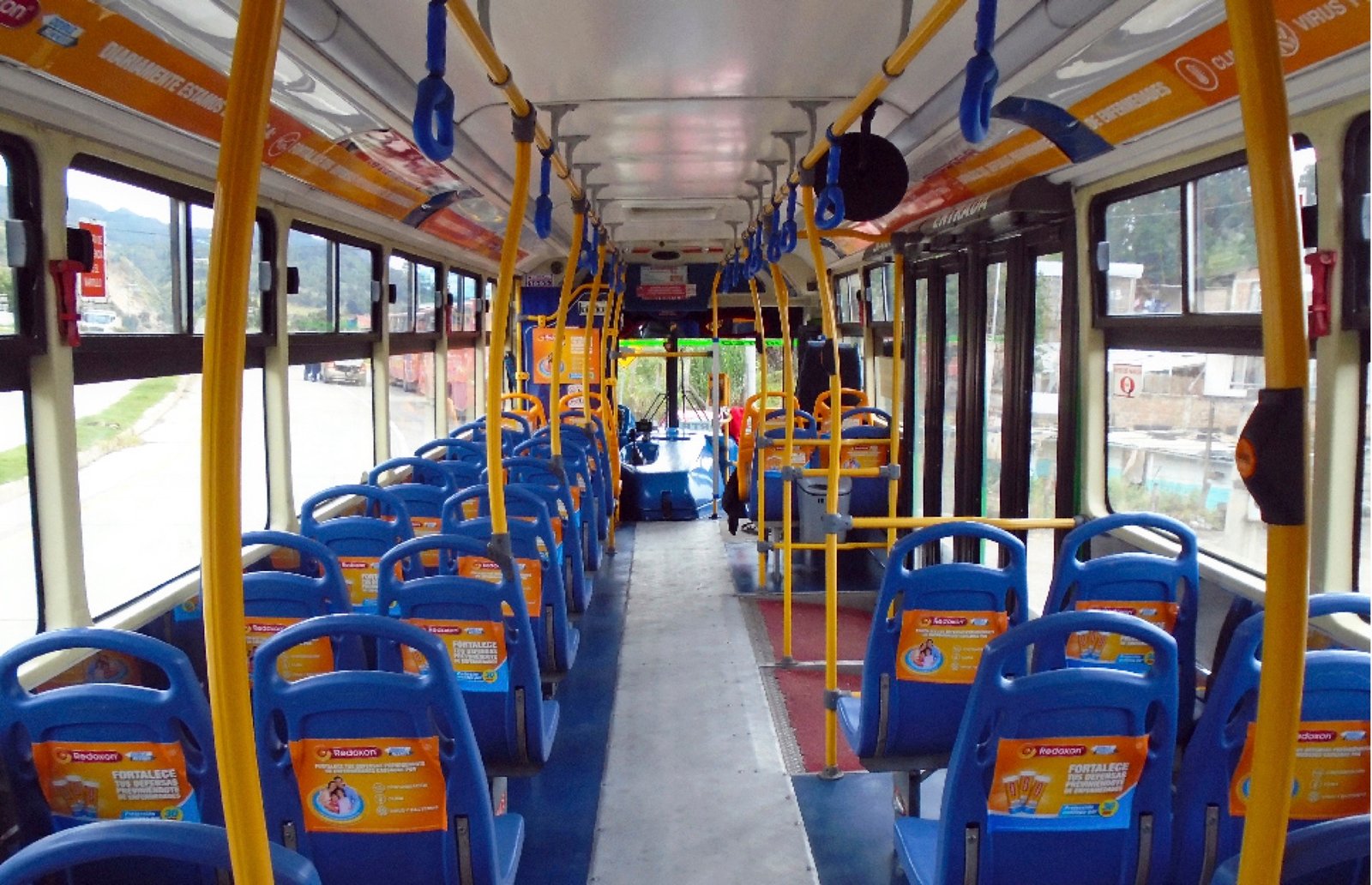 INTERIOR BUSES METROVÍA