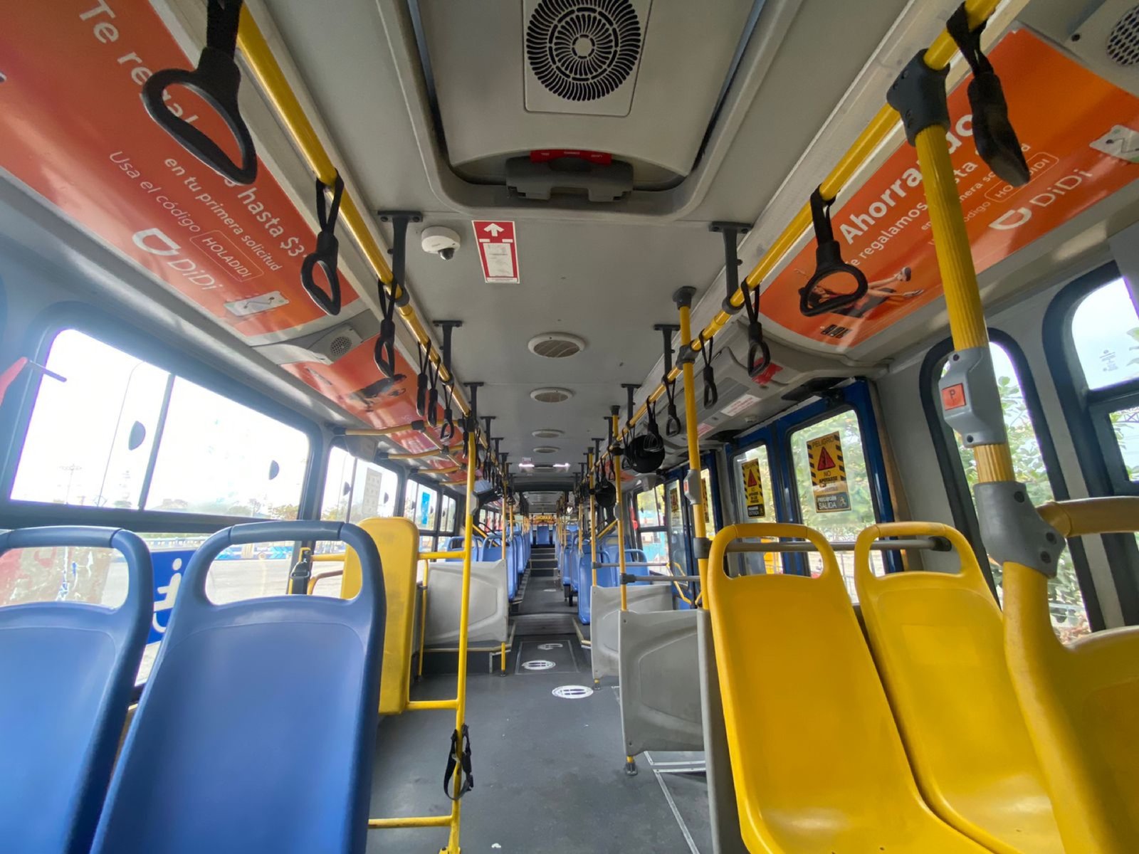 INTERIOR BUSES METROVÍA