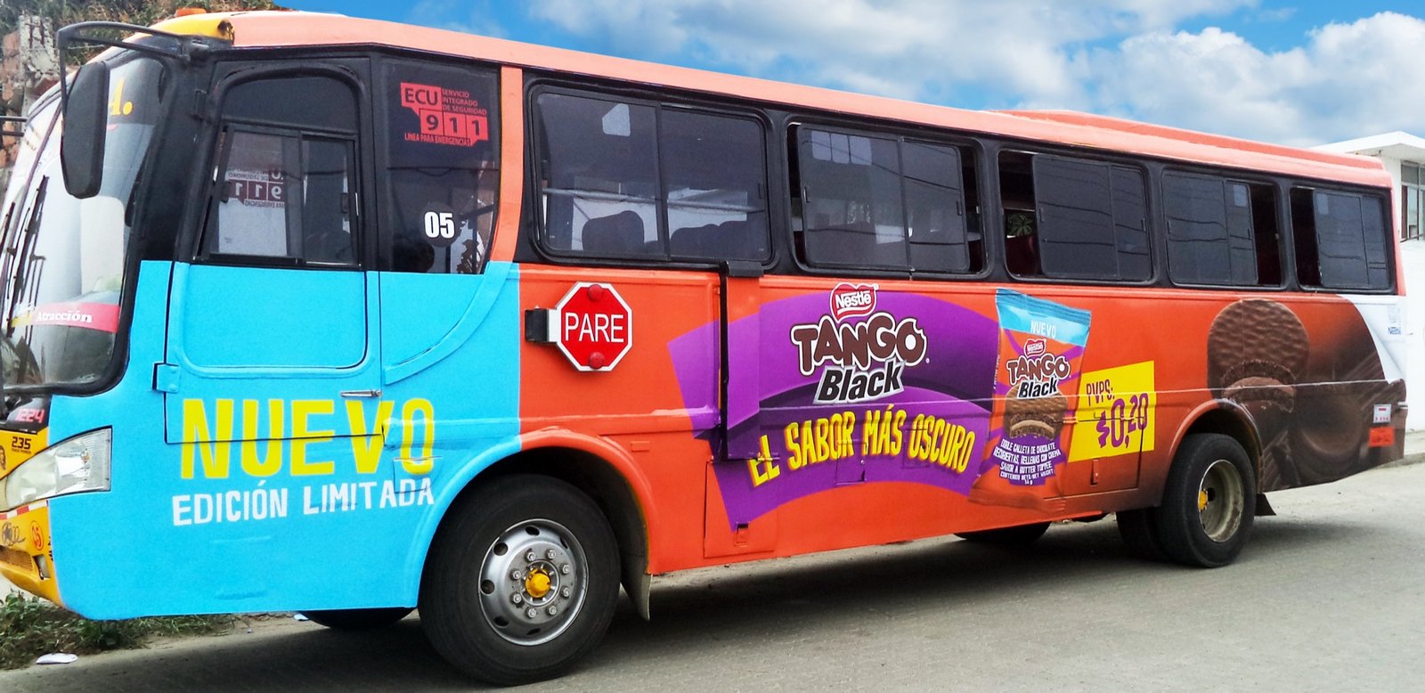 SHOWBUS